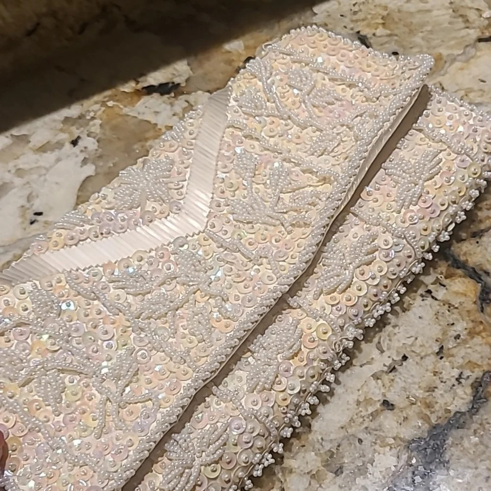 Satin, Pearl & sequined evening bag. Vtg. L9. 5